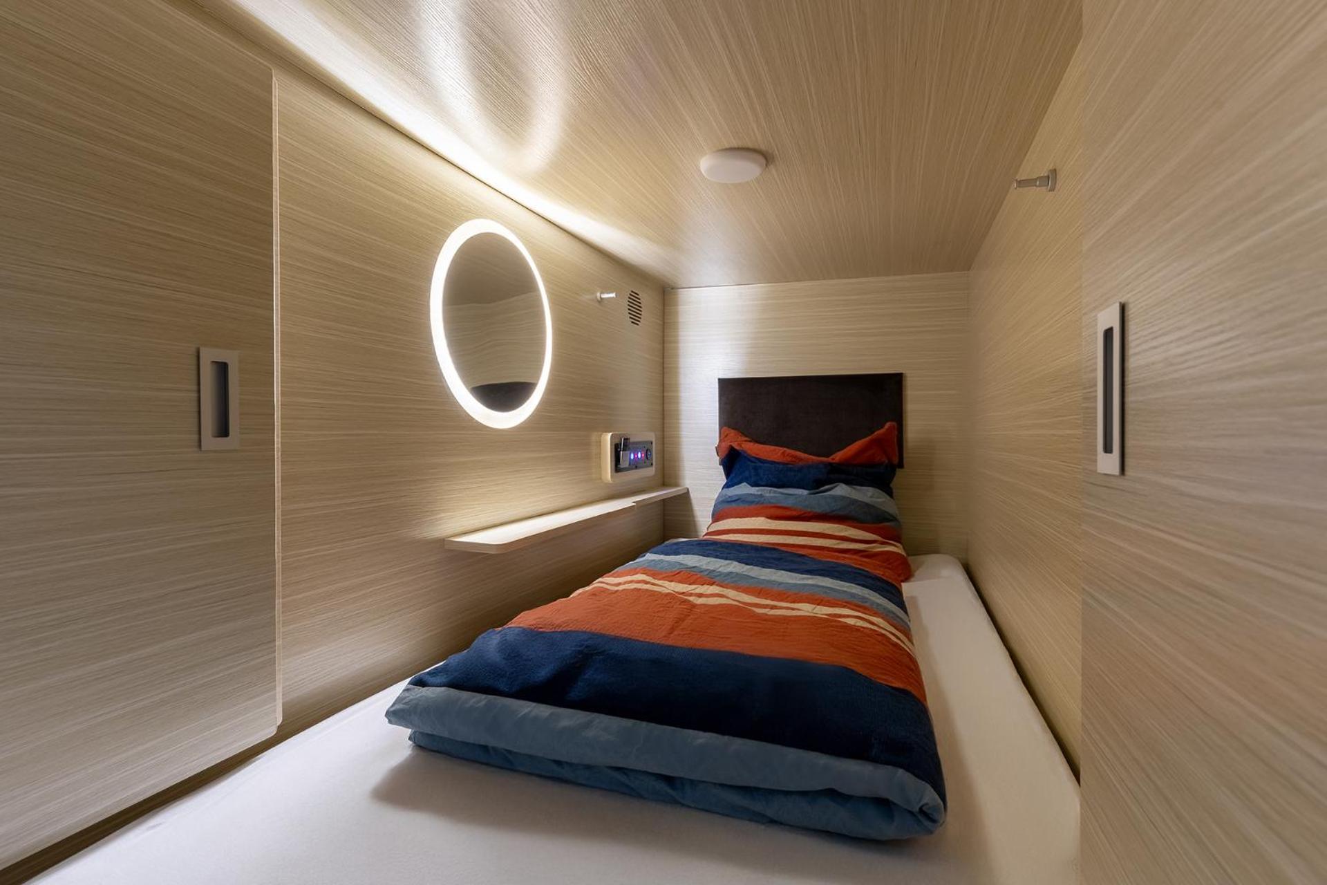 Mue Cubes - Capsule Hotel بازل المظهر الخارجي الصورة