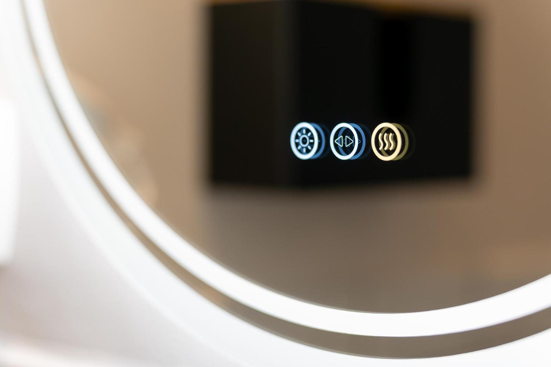 Mue Cubes - Capsule Hotel بازل المظهر الخارجي الصورة